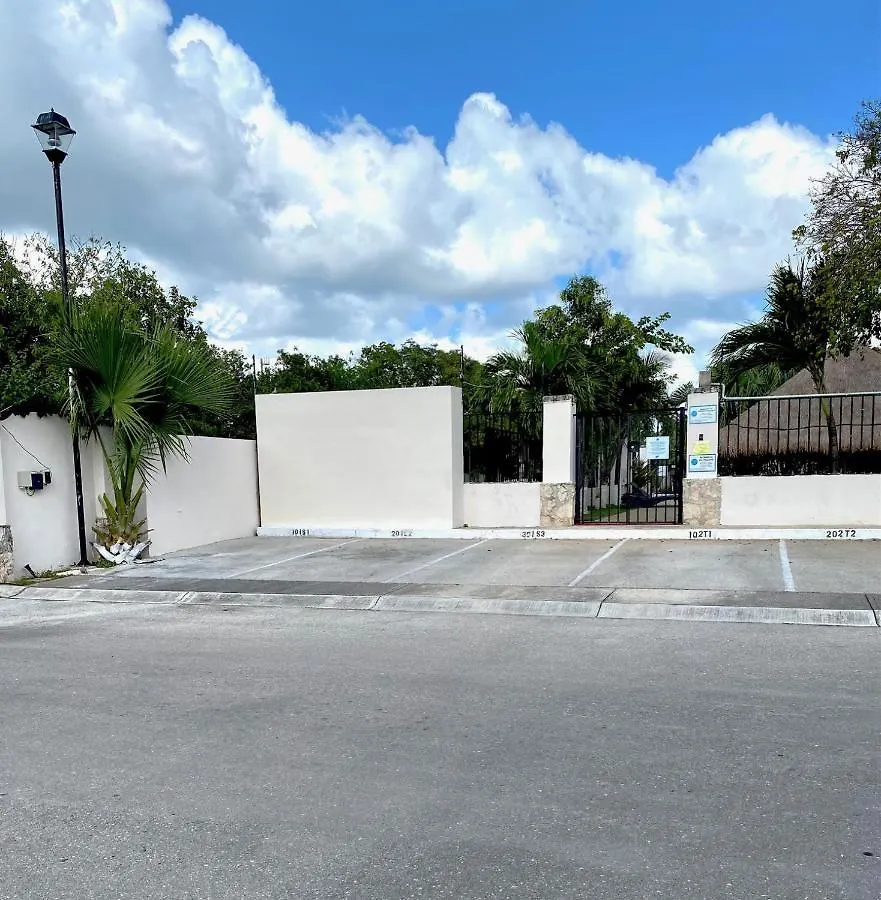 פלאייה דל כרמן Bellisimo Apartamento Privada Ibiza Pool Parking דירה פלאייה דל כרמן